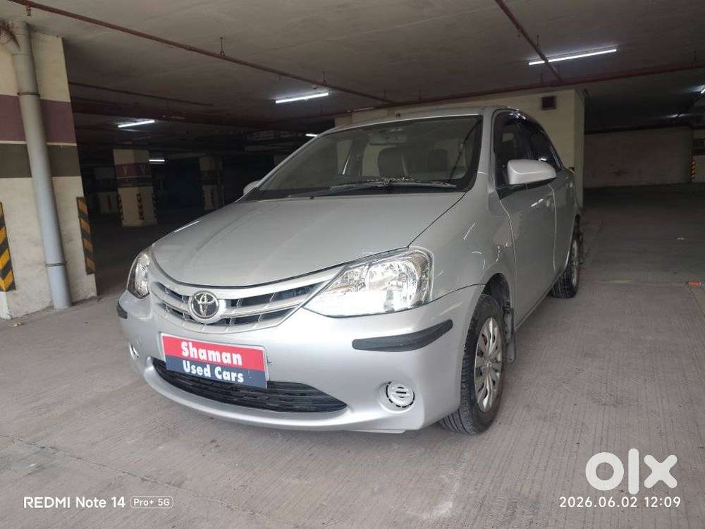 Toyota Etios Liva 2013-2014 G, 2013, Petrol