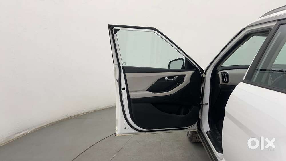 Hyundai Creta 1.5 Sx Executive Petrol, 2023, Petrol