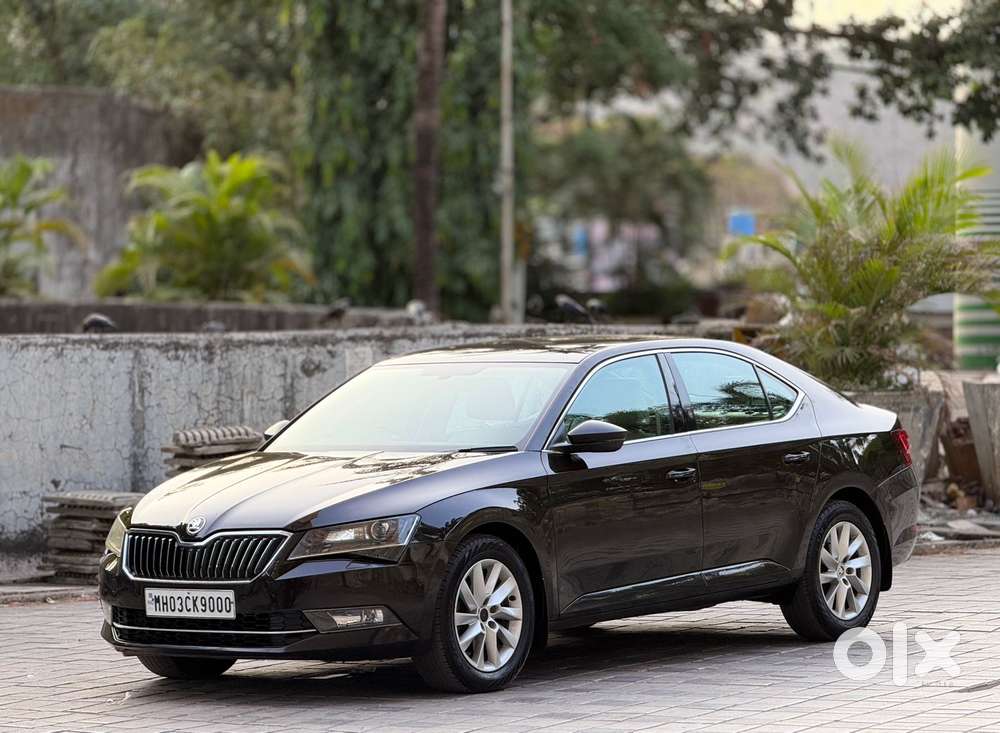 Skoda Superb Style 1.8 Tsi At, 2017, Petrol