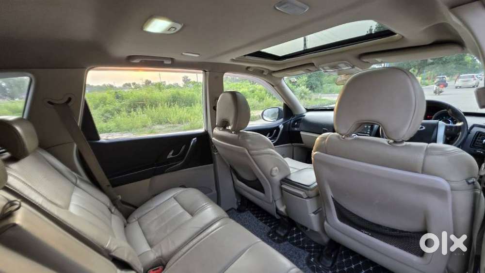 Mahindra Xuv500 2.2 W10, 2015, Diesel