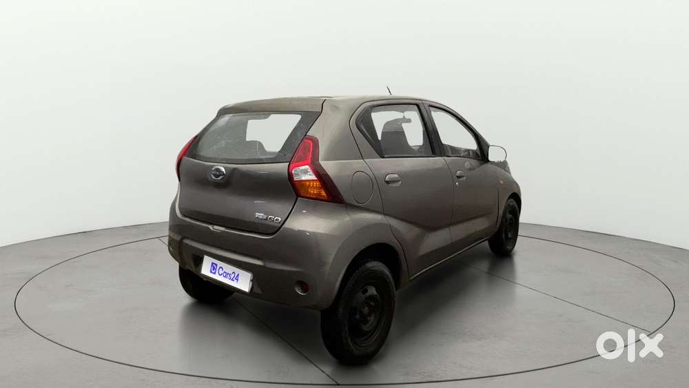 Datsun Redigo T Option, 2016, Petrol