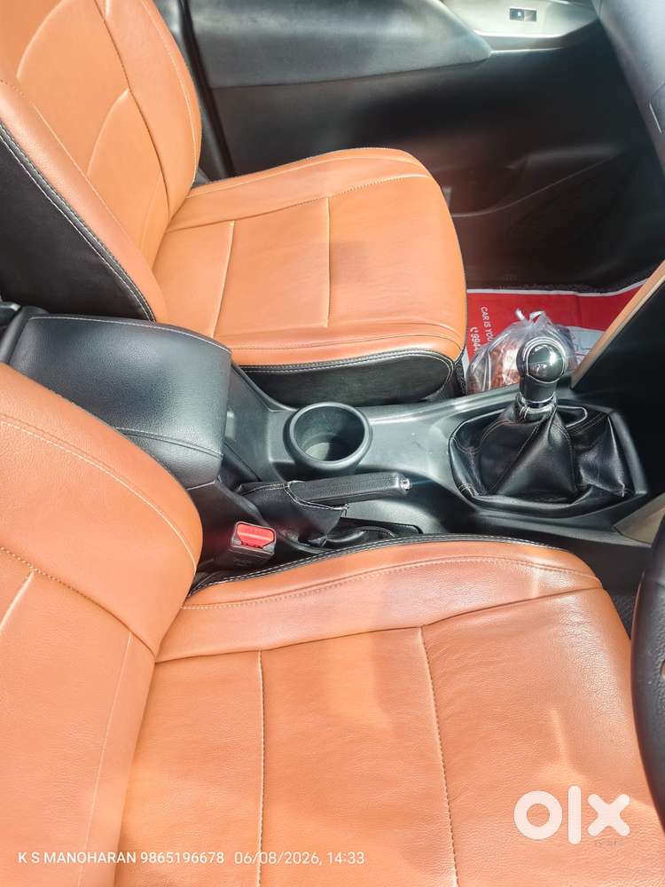 Toyota Innova Crysta 2.4 V 8 Str, 2017, Diesel