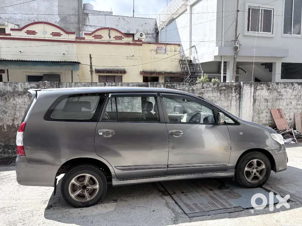 Toyota Innova 2.5 Diesel 2014