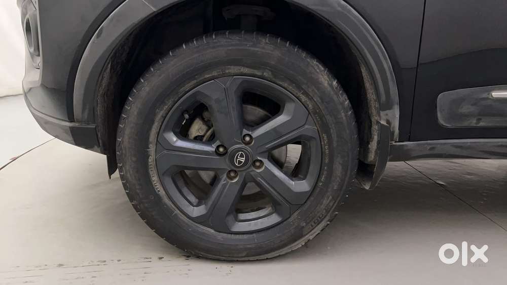 Tata Nexon 1.2 Revotron Xz Plus (l) Dark Edition, 2021, Petrol