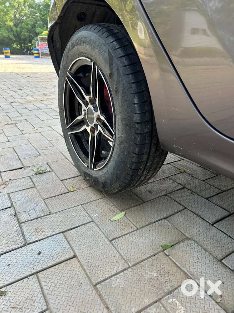 Tata Tiago Revotron Xt 2019