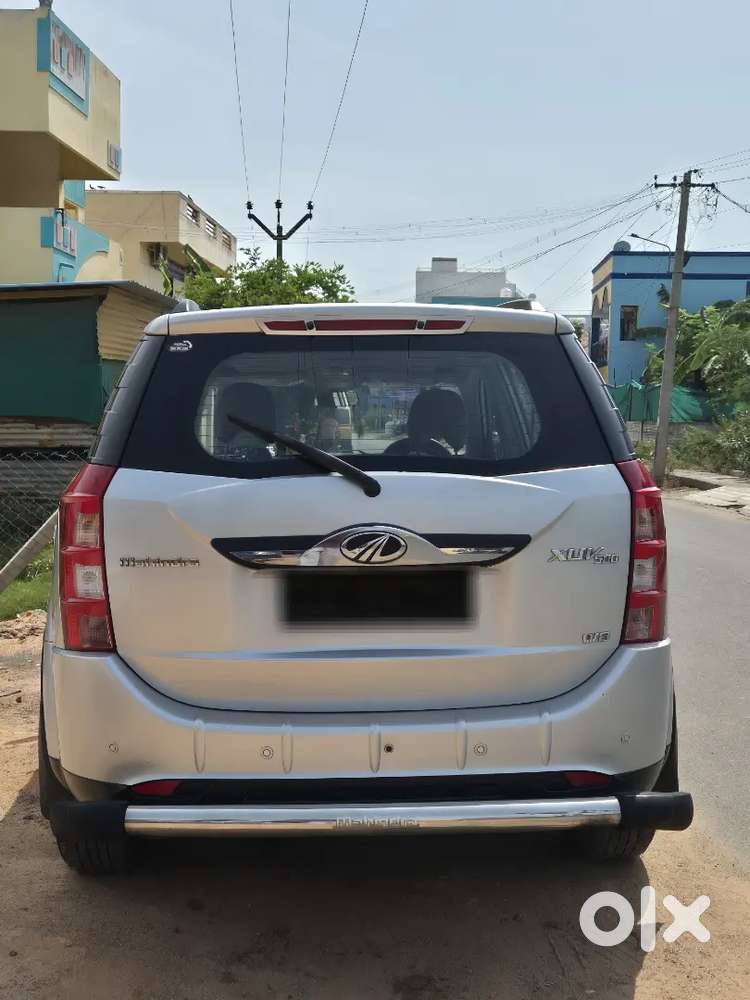 Xuv500 W8 2017- Company Service.