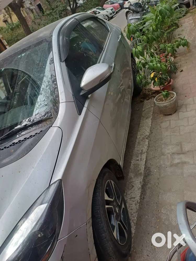 Koi Problem Nhi Hai Car Mein