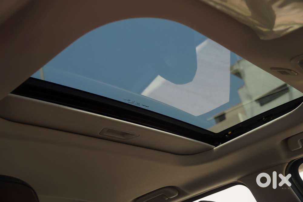 Mahindra Scorpio N Z8 Petrol At 7 Str, 2023, Petrol