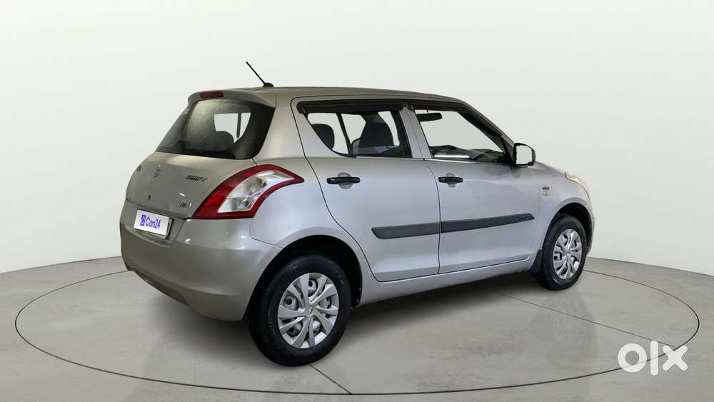 Maruti Suzuki Swift 1.2 Lxi (o), 2015, Petrol