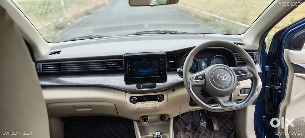 Toyota Rumion V Mt 2024 Model