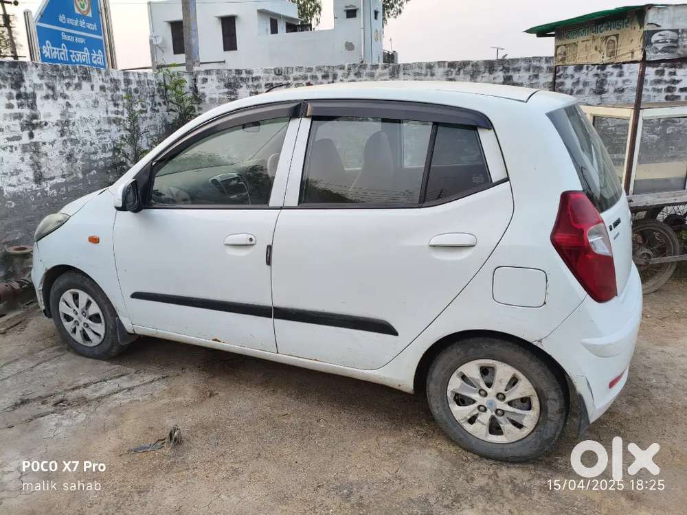 Hyundai I10 2012 Petrol Good Condition Cng On Paper