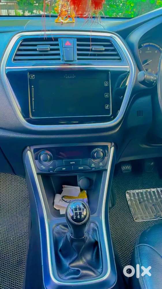 Maruti Suzuki S Cross 2018 Diesel 130000 Km Driven Top Condition