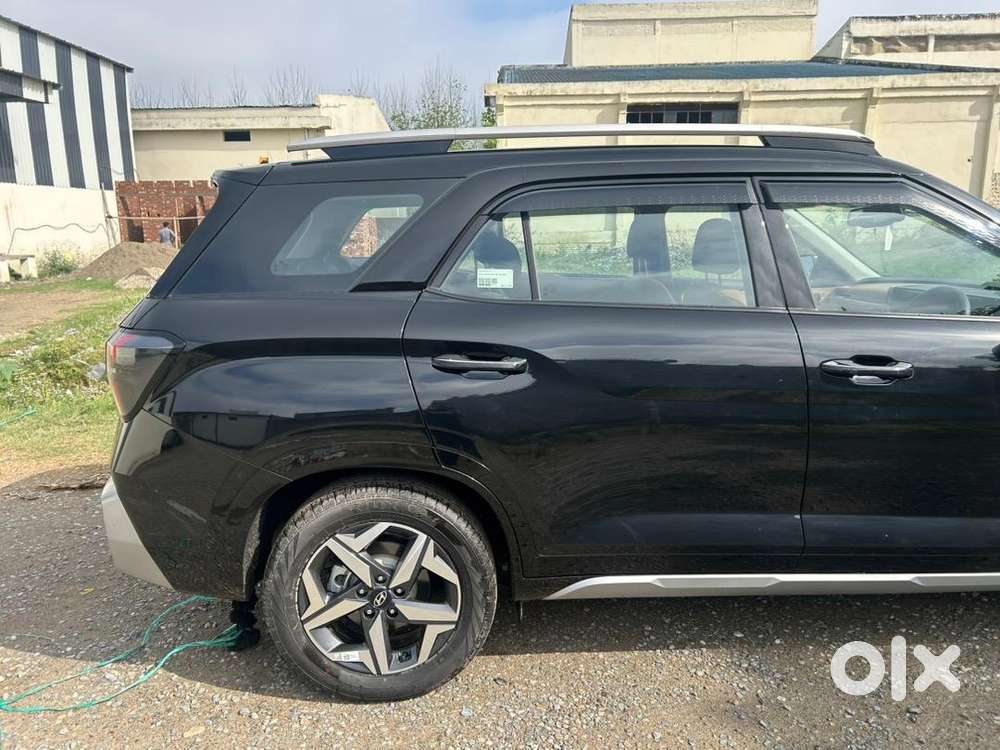 Hyundai Alcazar 2025 Diesel 8000 Km Driven