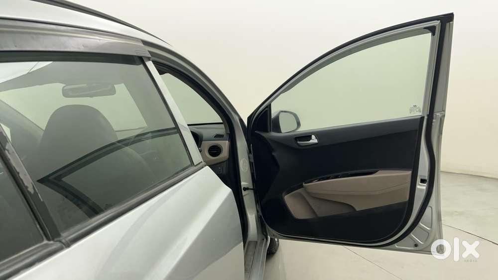 Hyundai Grand I10 1.2 Kappa Sportz Option At, 2017, Petrol