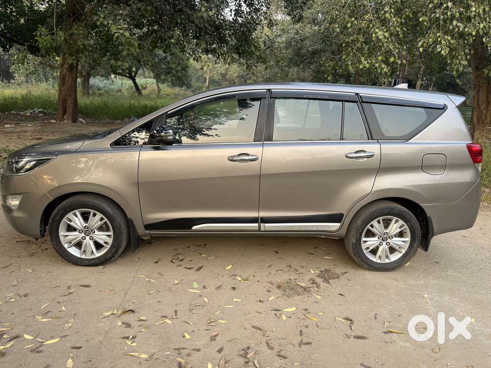 Toyota Innova Crysta 2.4 Zx Mt, 2018, Diesel