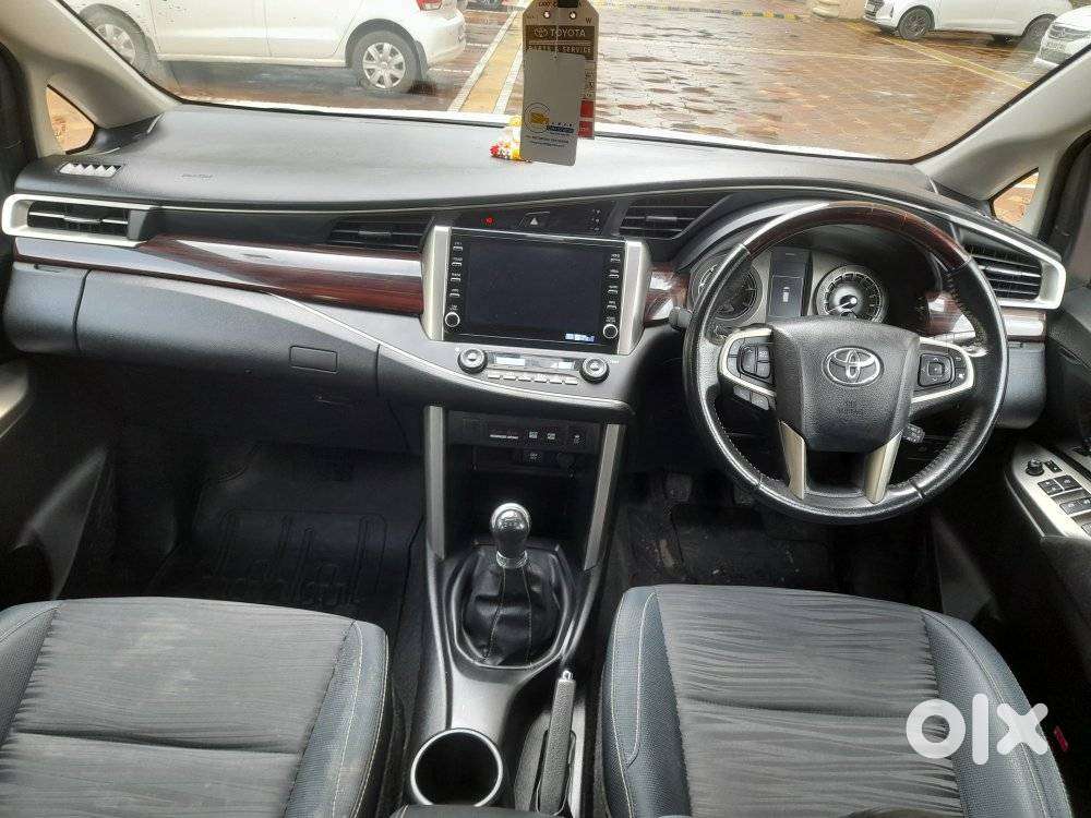 Toyota Innova Crysta 2.4 V 8 Str, 2022, Diesel