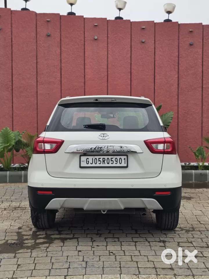 Toyota Urban Cruiser 1.5 Premium Grade At, 2022, Petrol