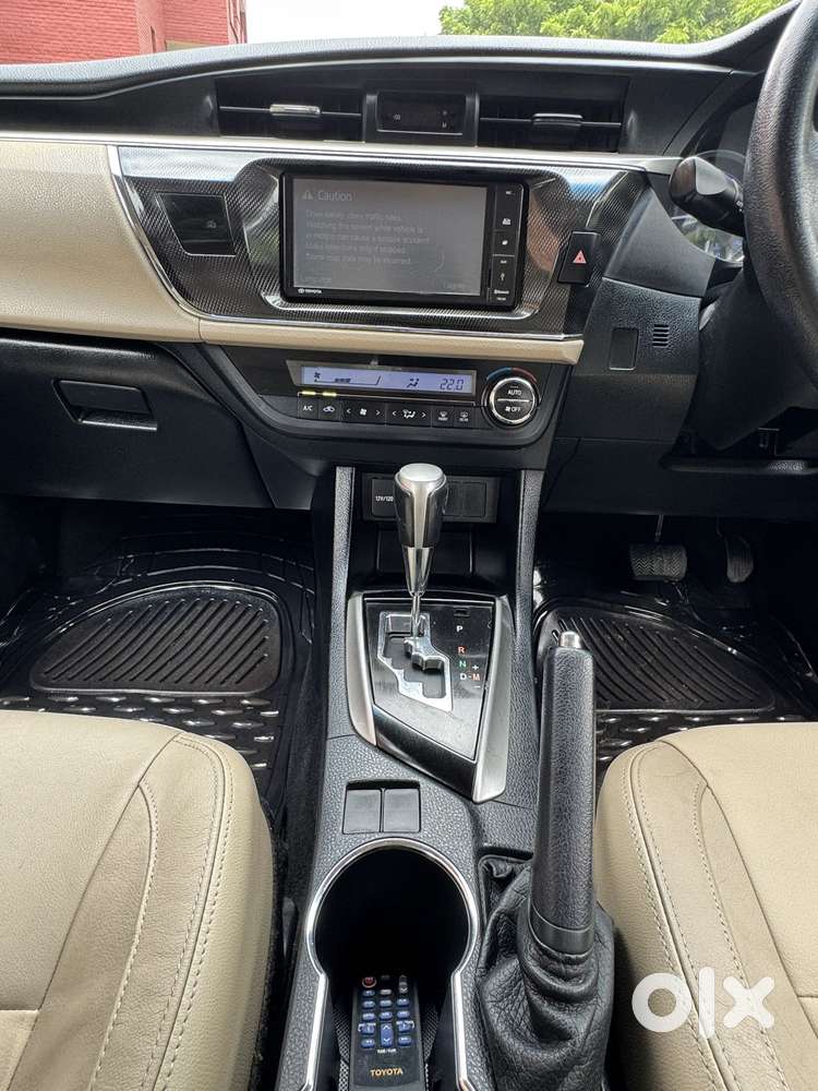 Toyota Corolla Altis Vl At, 2016, Petrol