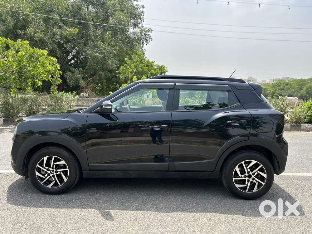Mahindra Xuv 3xo Ax5 Pm At, 2024, Petrol