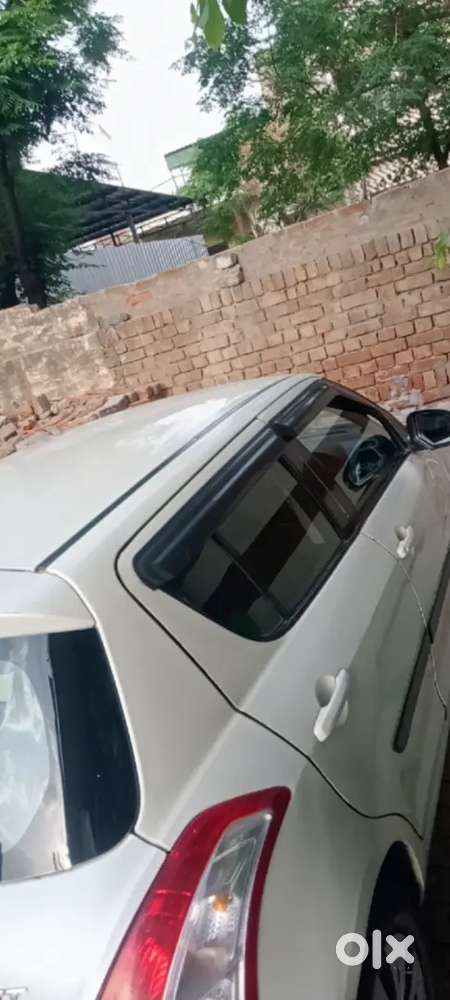 Maruti Suzuki Swift 2013