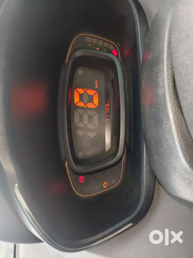 Renault Kwid 2017 Petrol Well Maintained