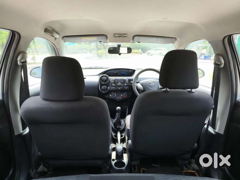 Toyota Etios Cross 1.2l G, 2016, Petrol