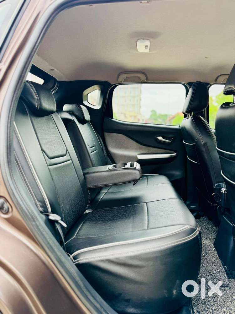 Nissan Magnite 1.0 Xv, 2021, Petrol