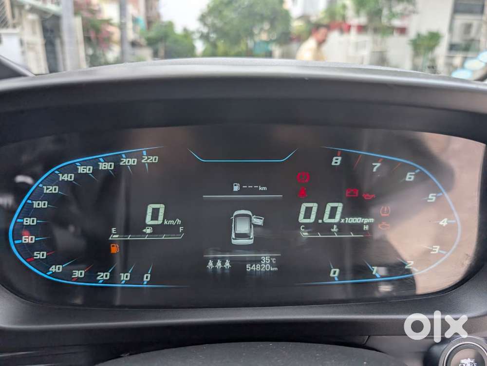 Hyundai I20 Asta (o) 1.2 Mt, 2023, Petrol