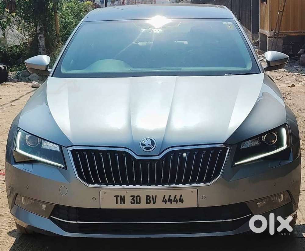 Skoda Superb L&k 2.0 Tdi At, 2016, Diesel