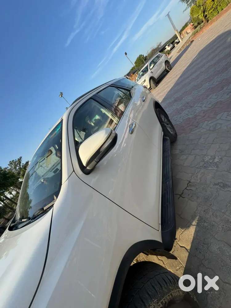 Toyota Fortuner 2016 Diesel 78000 Km Driven 2nd Owner Pb 39 Number