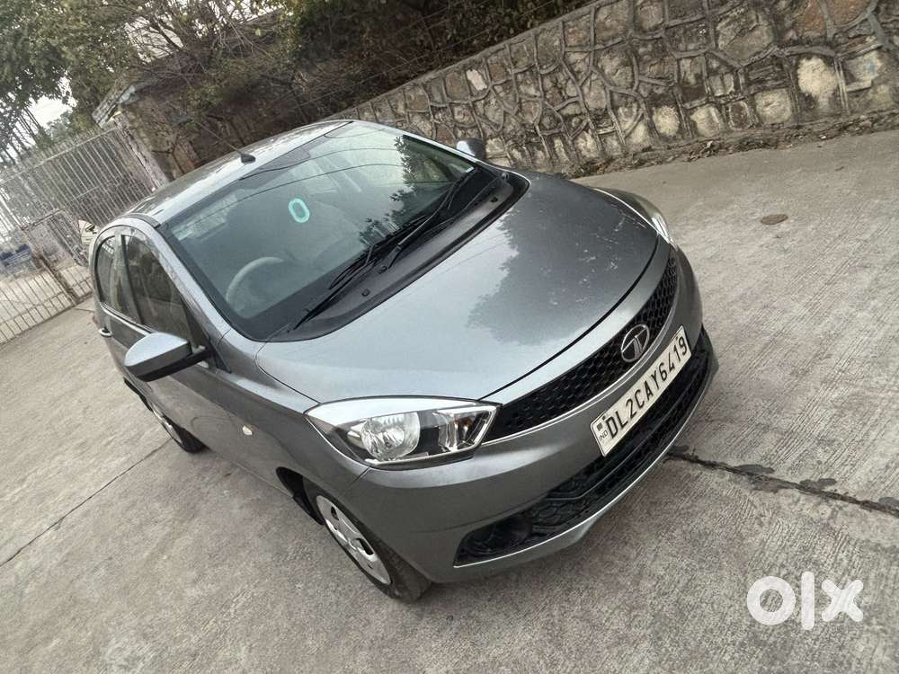 Tata Tiago 1.2 Revotron Xt (o), 2018, Petrol