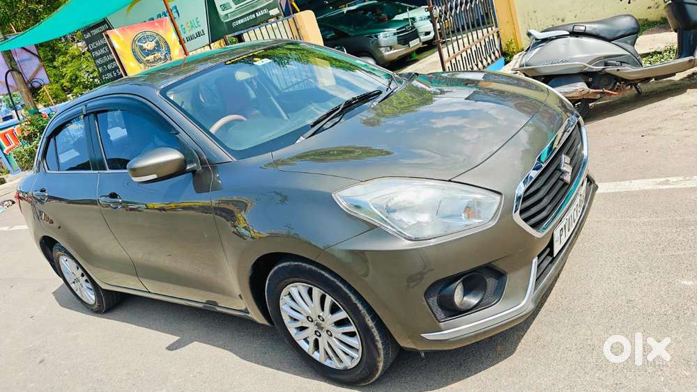 Maruti Suzuki Swift Dzire Zxi + Mt, 2017, Diesel