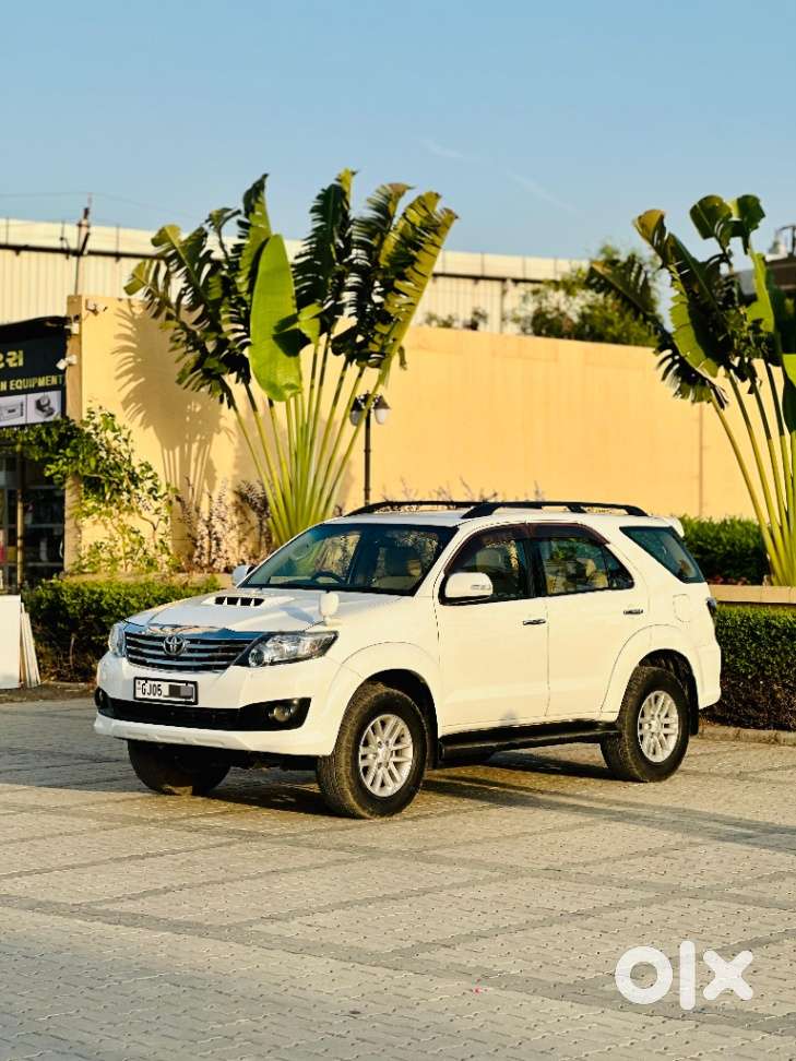 Toyota Fortuner 3.0 4x2 Automatic, 2013, Diesel
