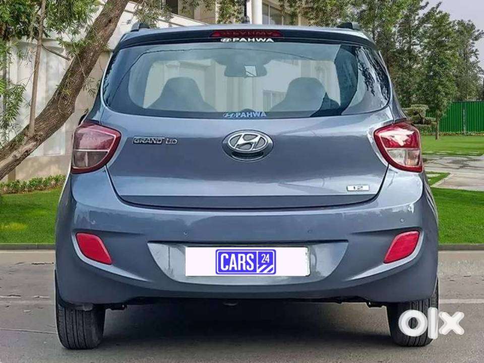 Hyundai Grand I10 Sportz, 2016, Cng & Hybrids