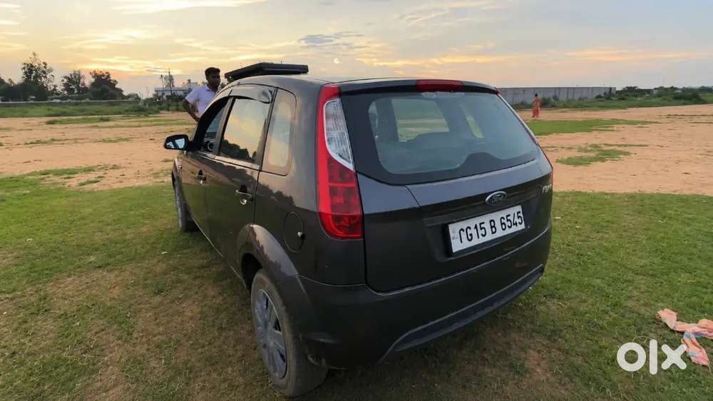 Ford Figo 1.2 Lxi 2011 Petrol Car