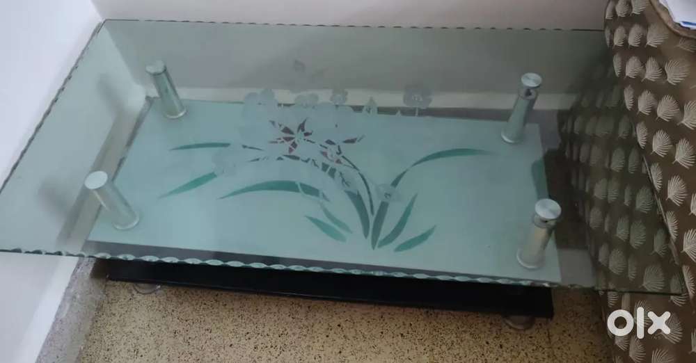 Glass Teapoy Table