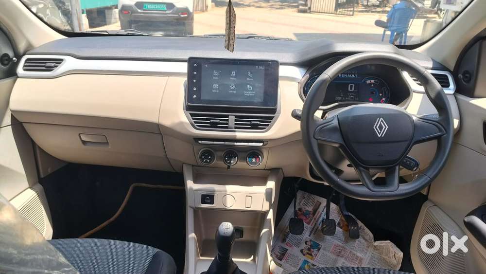 Renault Triber Others, 2025, Petrol