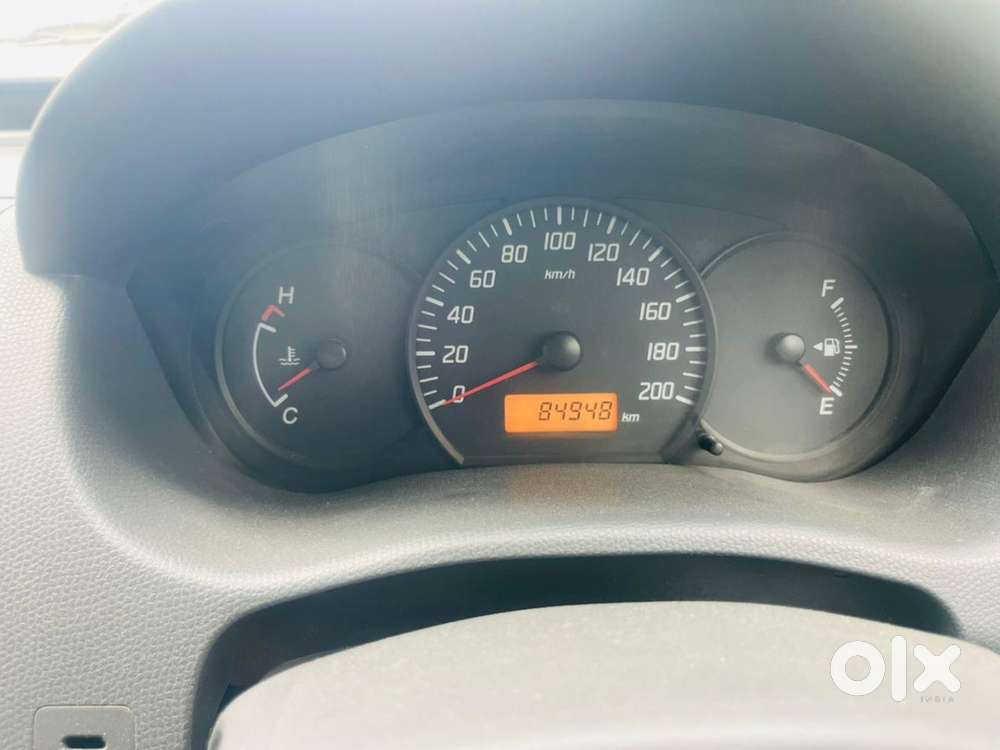 Swift  Petrol Manual 2010 Model 2nd Owner Well Maintained Car