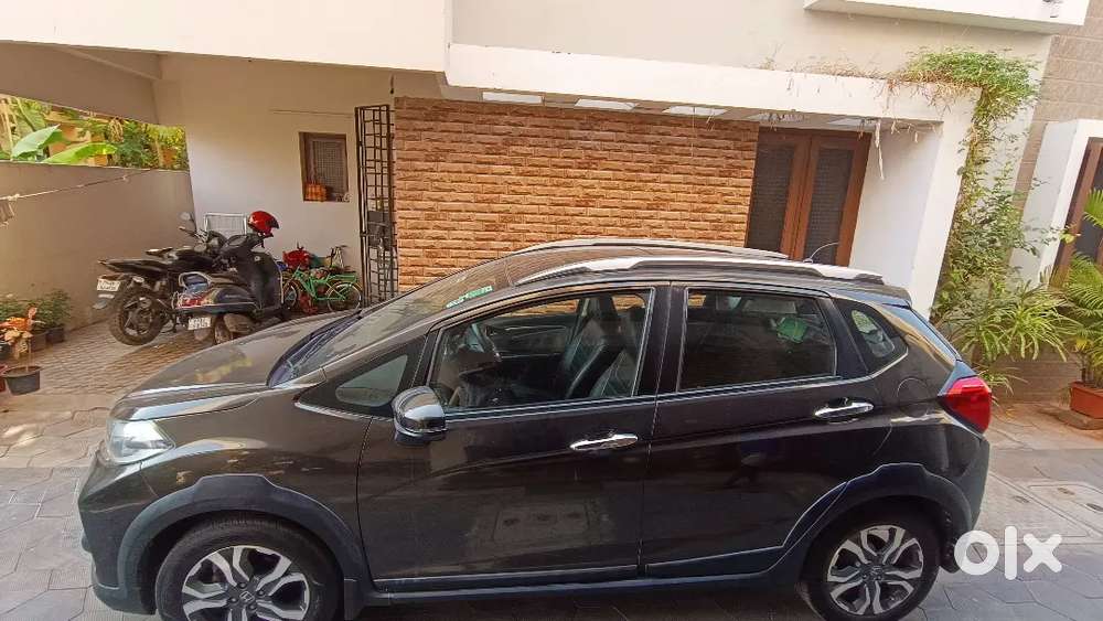 Honda Wr-v 2017 Petrol Well Maintained