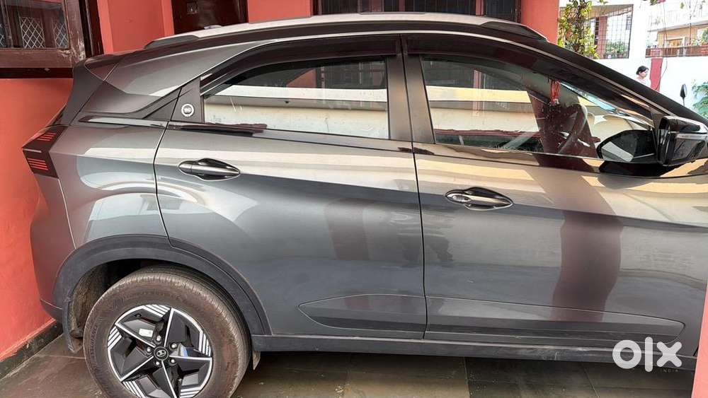 Tata Nexon Petrol Well Maintained