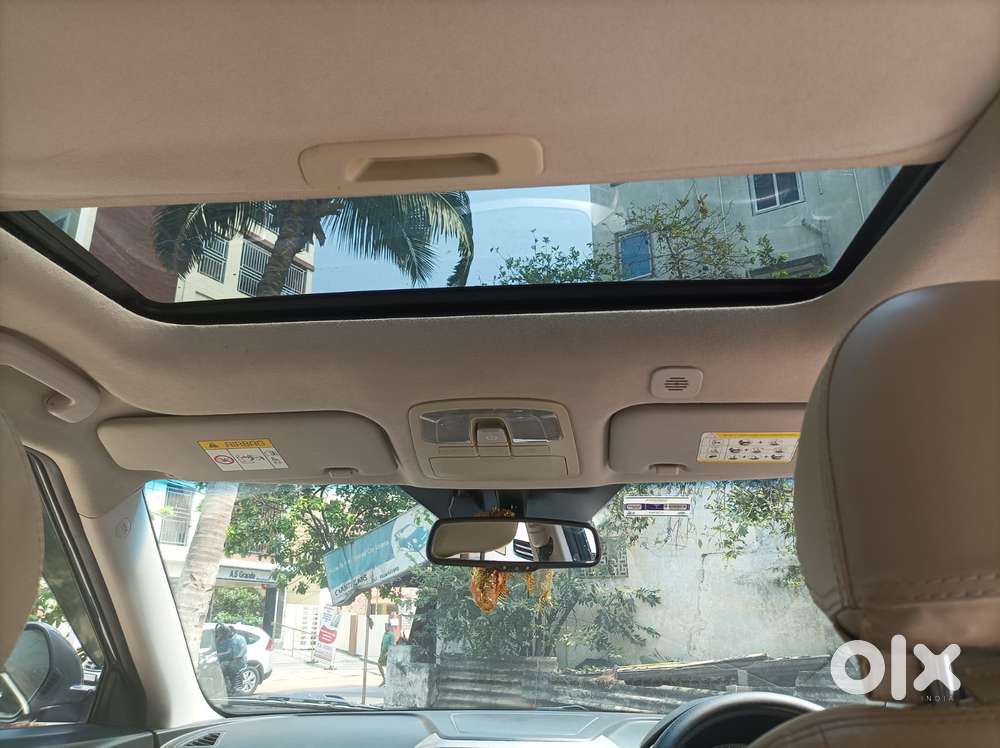 Mahindra Xuv300 W8 (o) 1.5 Diesel Amt, 2018, Diesel