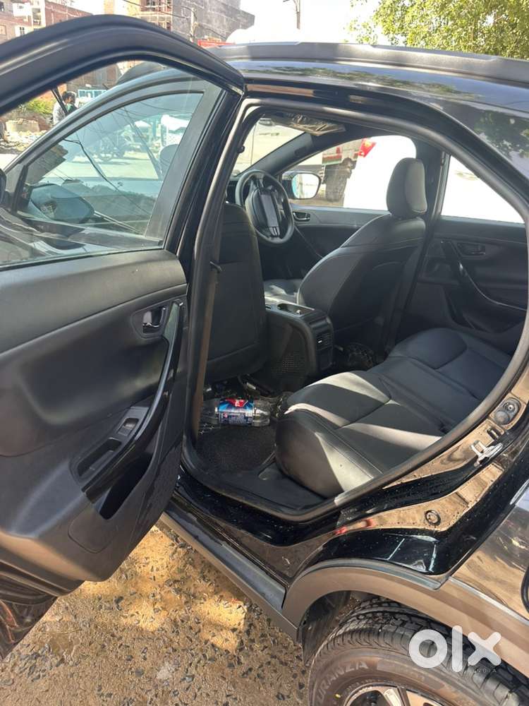 Tata Nexon Petrol 2024