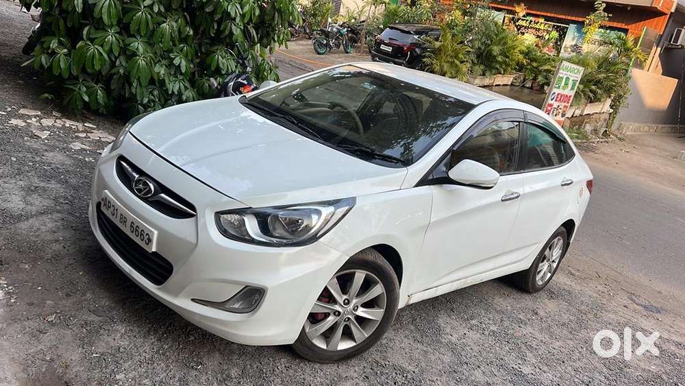 Hyundai Verna 2011 Petrol Good Condition