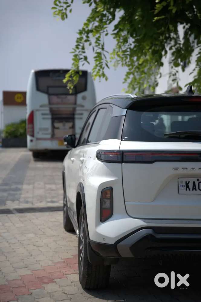 Maruti Suzuki Grand Vitara Hybrid  24+ Kmpl  Warranty Till 2027