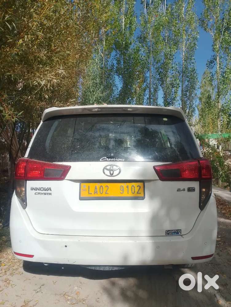 Toyota Innova Crysta 2022