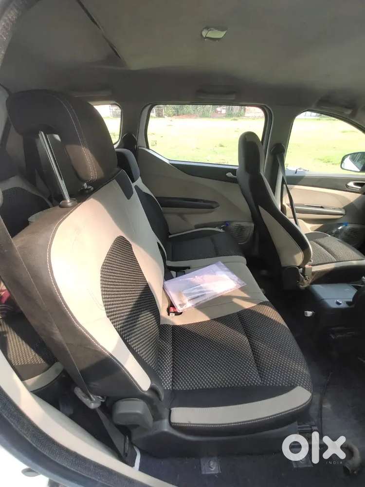 Renault Triber 1.0 Petrol 2022