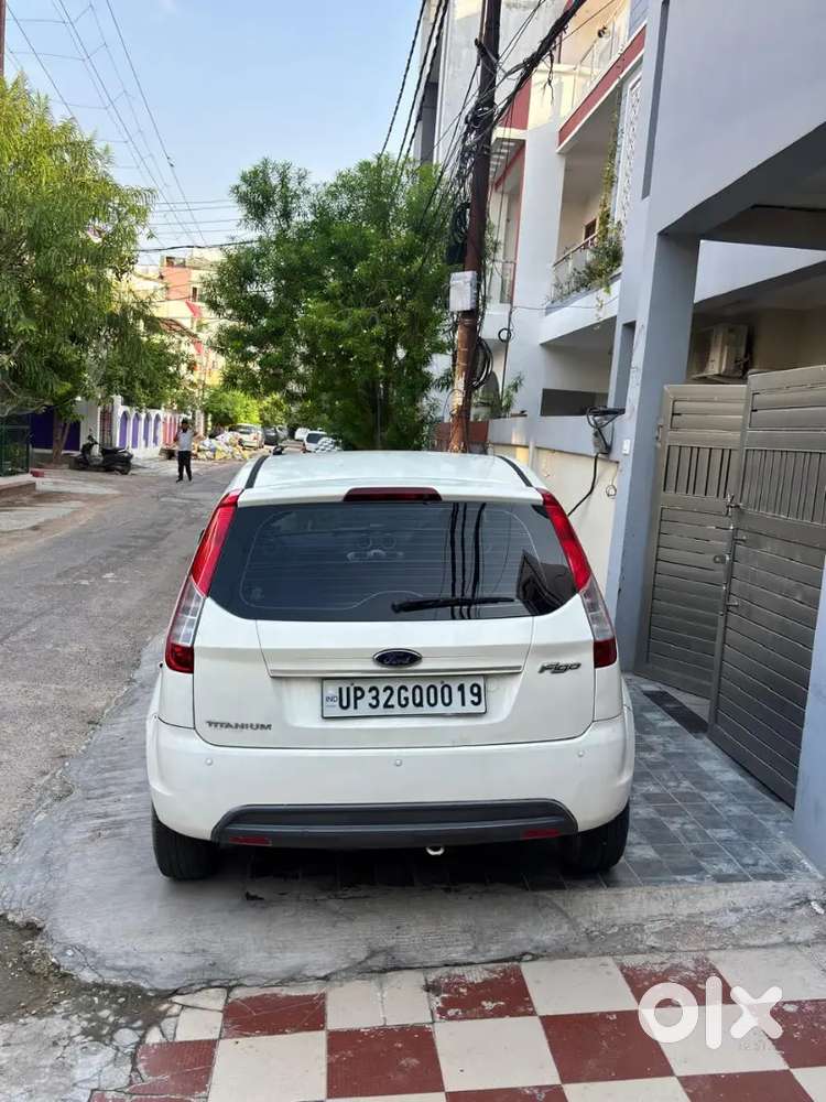 Ford Figo 2015 Petrol 42000 Km Driven