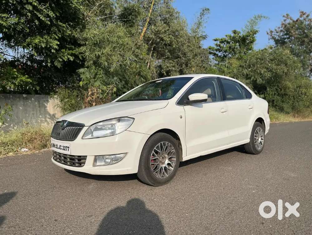 Skoda Rapid 2012