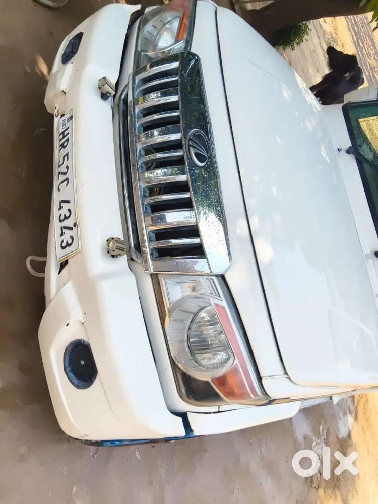 Mahindra Zlx 2015 Model ..