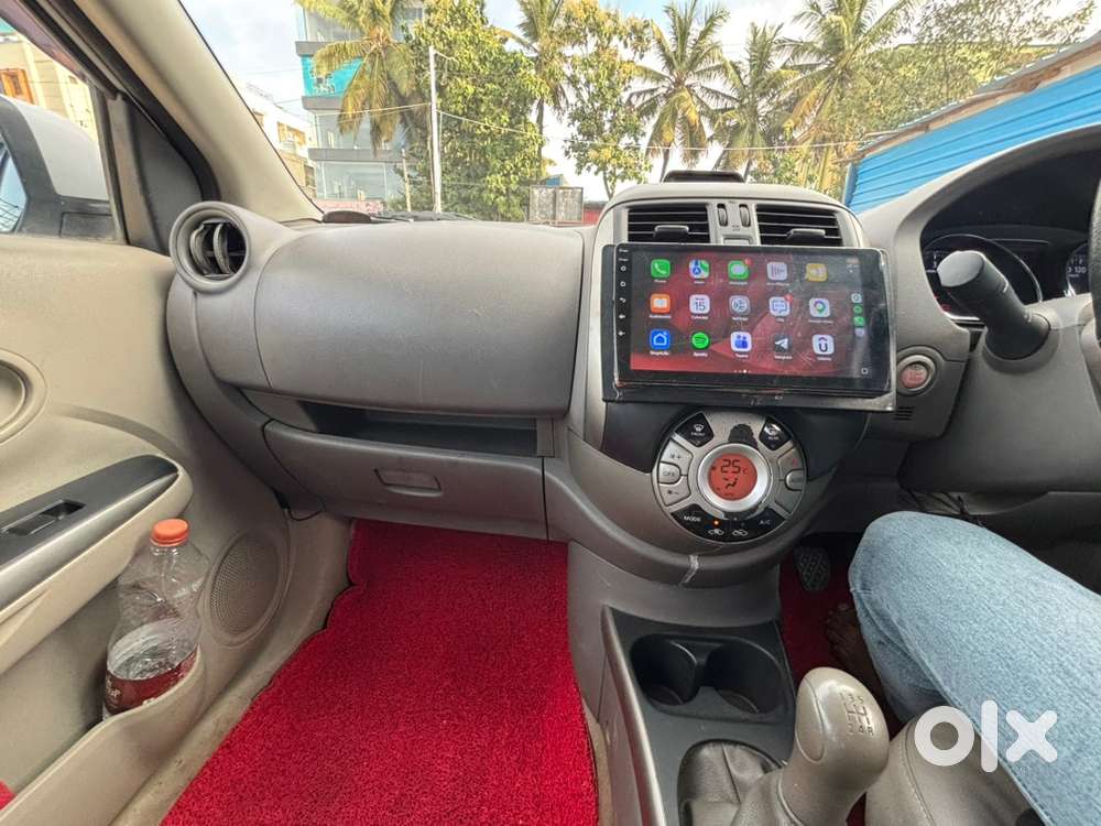 Nissan Sunny Xv Diesel - Top End  Push Button Start  Climate Control